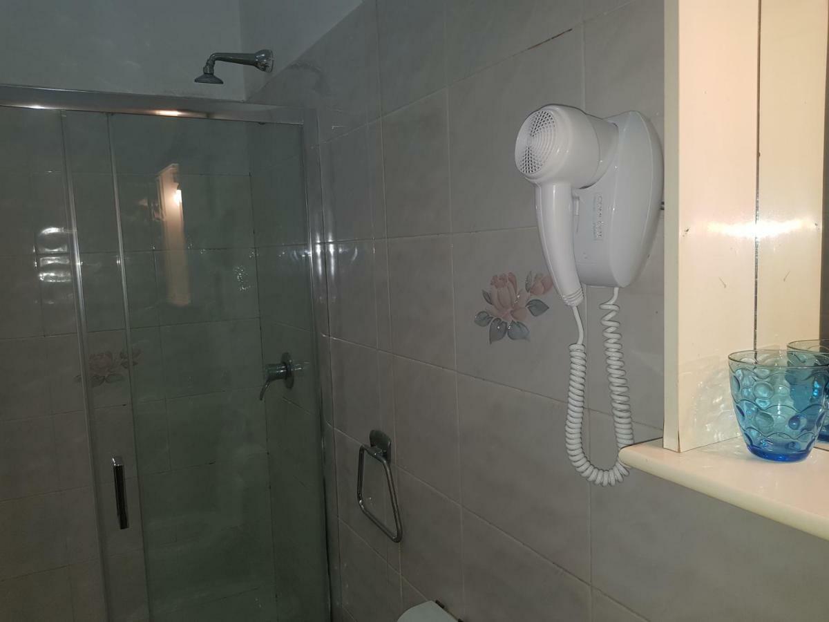 רומא Alex City Inn III מראה חיצוני תמונה