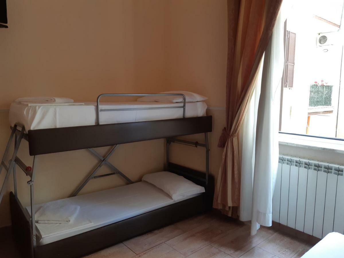 רומא Alex City Inn III מראה חיצוני תמונה